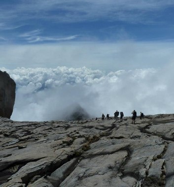 Mount Kinabalu_Kotal Route