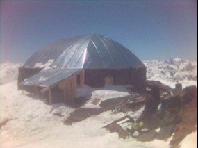 Diesel Hut on Mount Elbrus.jpg